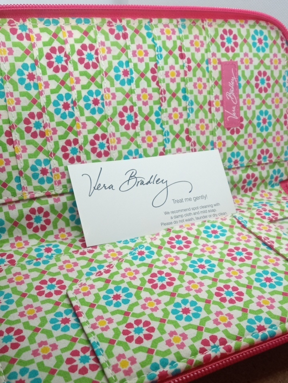 VERA BRADLEY LARGE ZIP AROUND WALLET - Picture 8 of 9